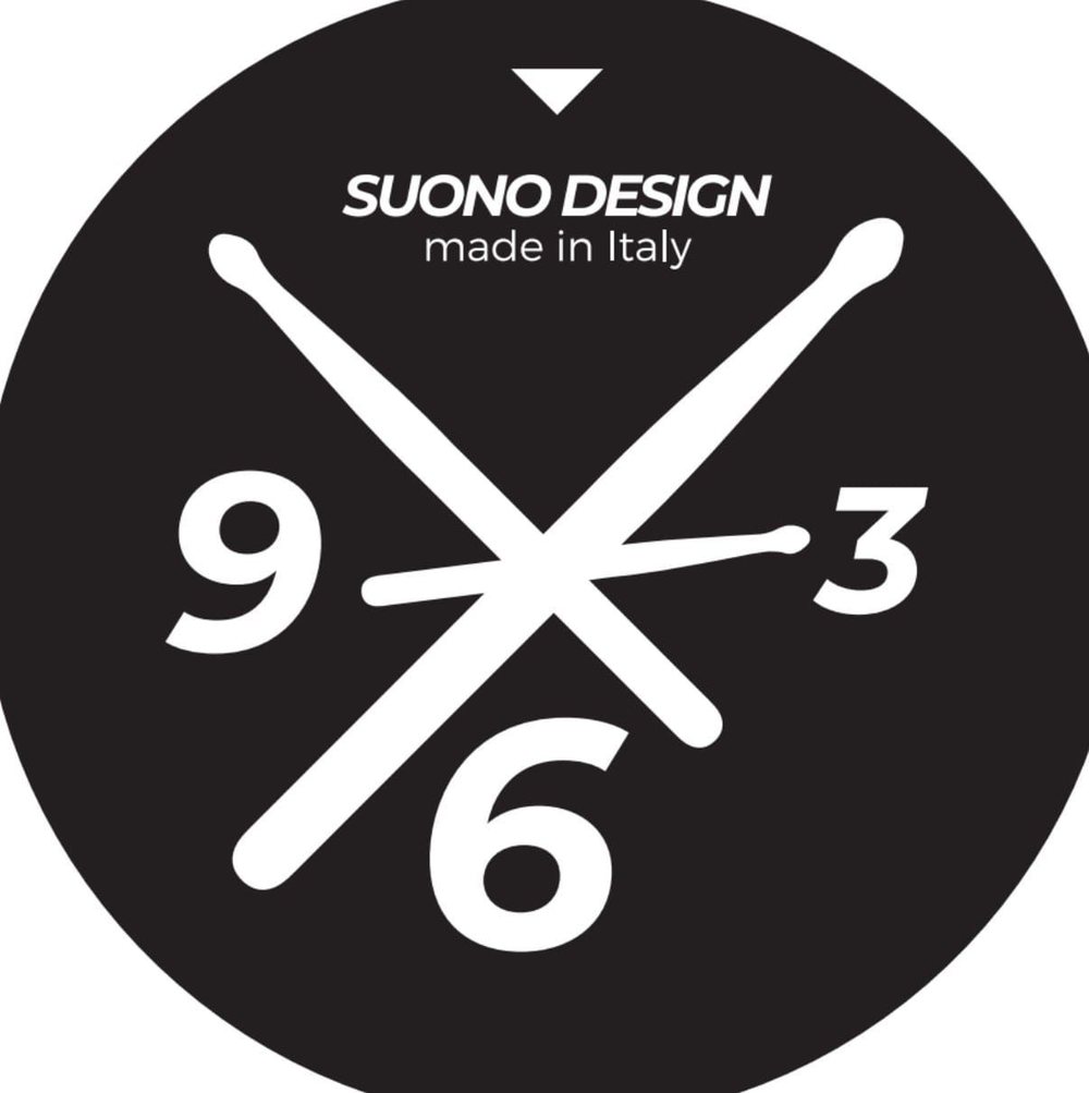 Suono Design drumstick wall clock, made in Italy